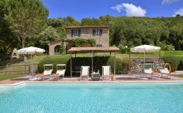 Villa Maurino,erleben Sie den toskanischen Lebensstil in Ihrer Villa,Die besten Reiseziele für Villen in der Toskana;Planung Ihres Toskana-Villa-Urlaubs.lla